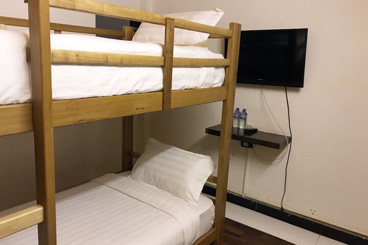 Room 19 of 52