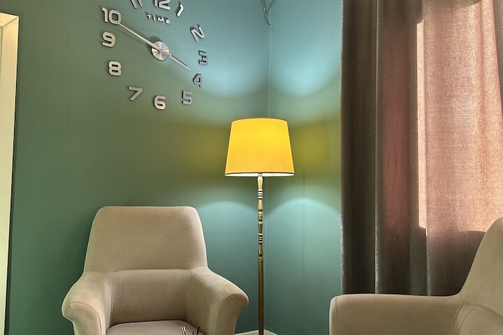 Room 18 of 32