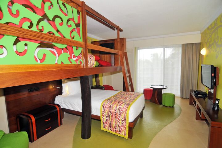 Room 21 of 72