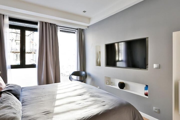 Room 6 of 39
