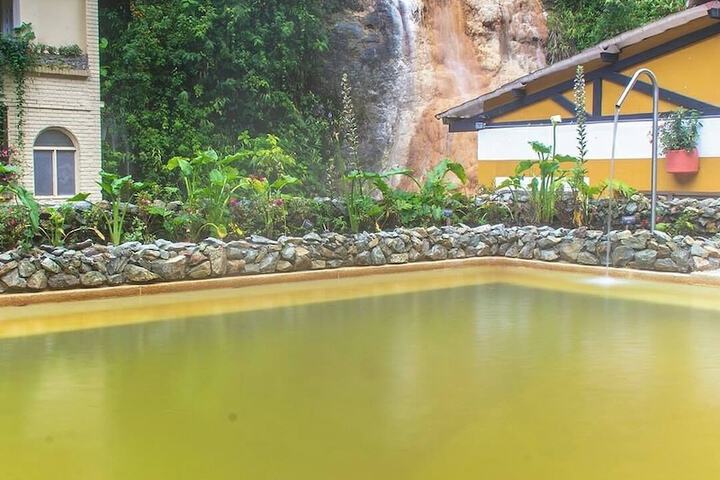 Pool 113 of 132