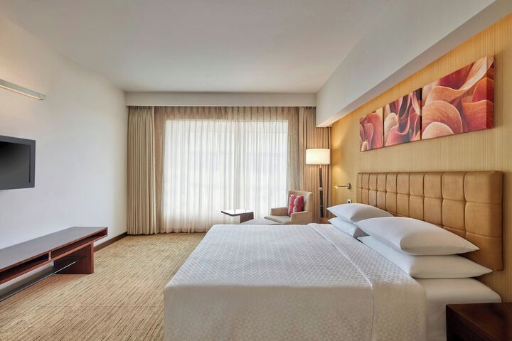 Room 14 of 84