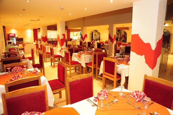 Dining Photos