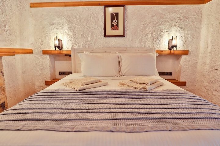 Room 15 of 188