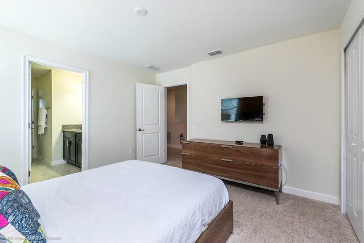 Room 16 of 67