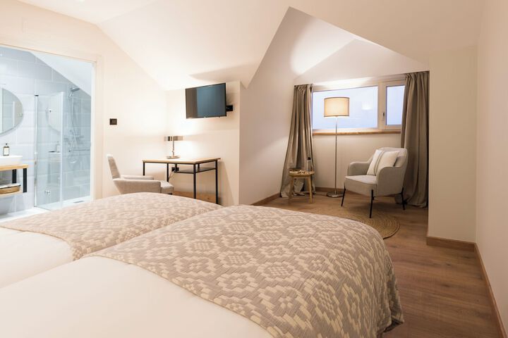 Hotel Interior 18 of 28
