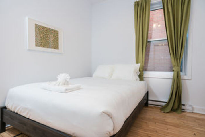 Room 6 of 23