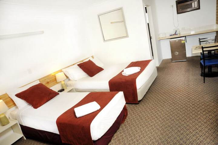 Room 8 of 26