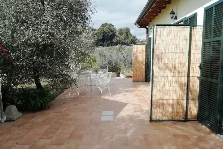 Terrace/Patio 15 of 18