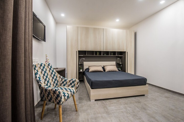 Room 14 of 53