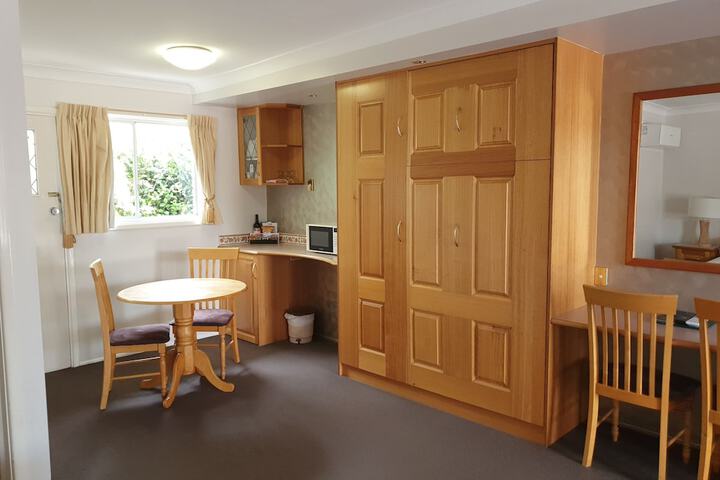 Room 11 of 68