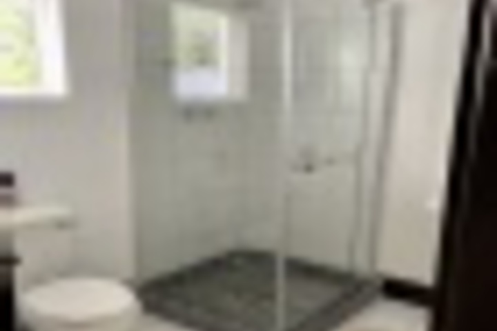 Room 122 of 216