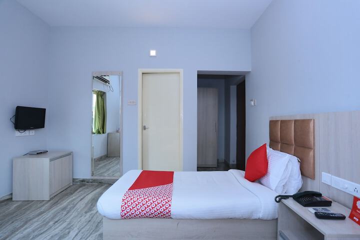 Room 18 of 38