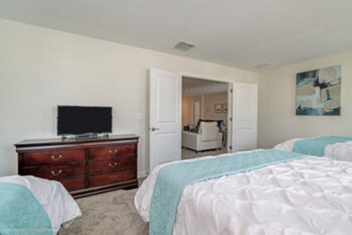 Room 60 of 62