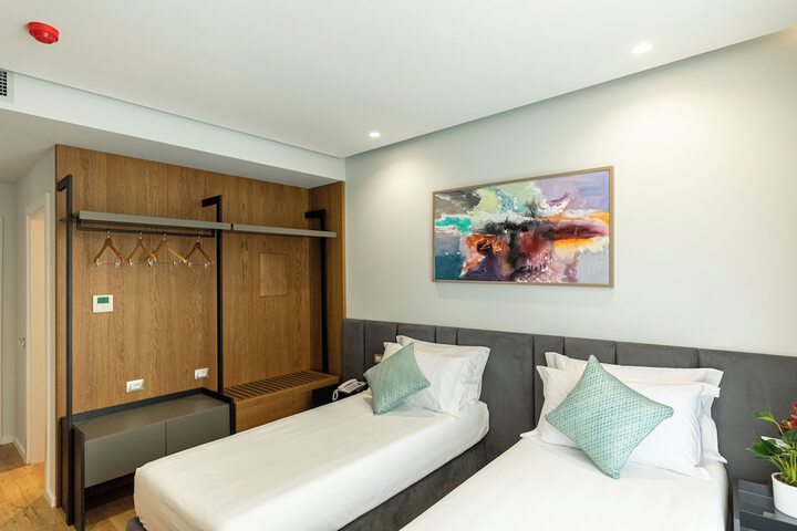 Room 40 of 107