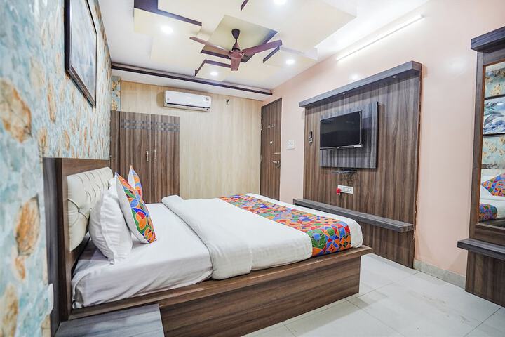Room 10 of 22