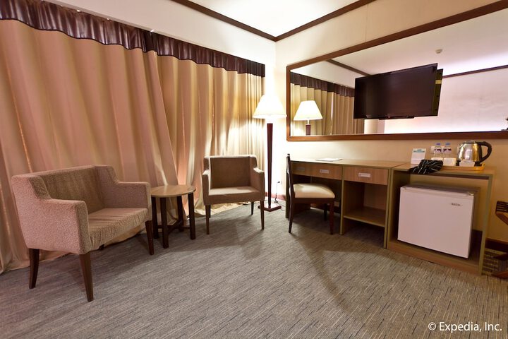 Room 89 of 156