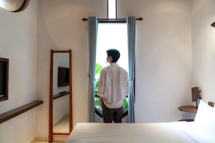 Room 26 of 89