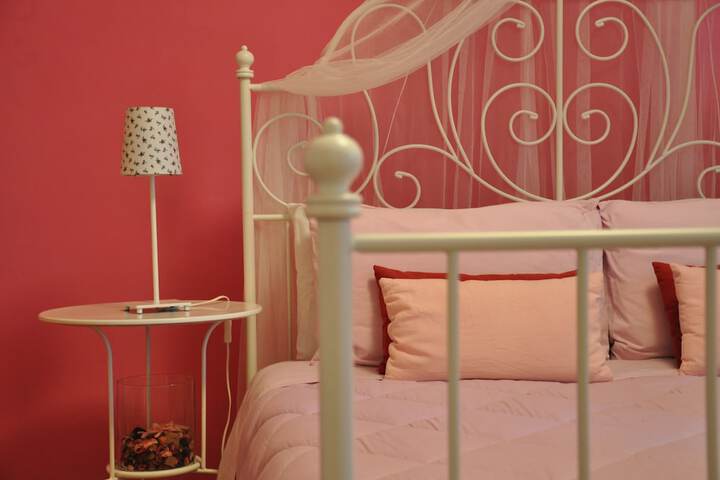 Room 14 of 40