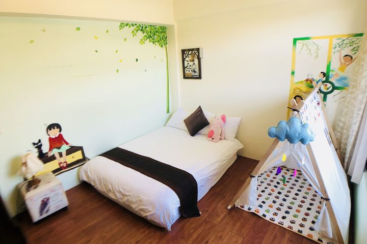 Room 6 of 38
