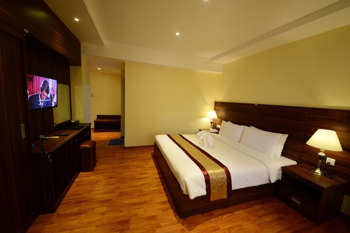 Room 7 of 43