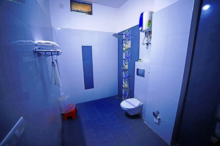 Room 29 of 52