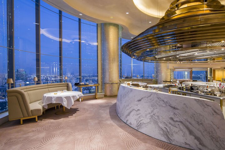 Dining 92 of 220