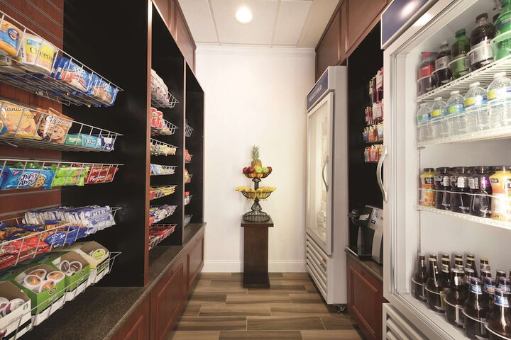 Snack bar