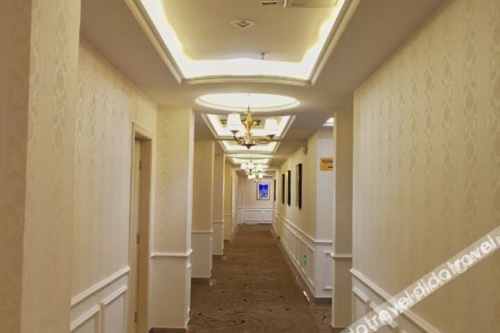 Hotel Interior 13 of 23