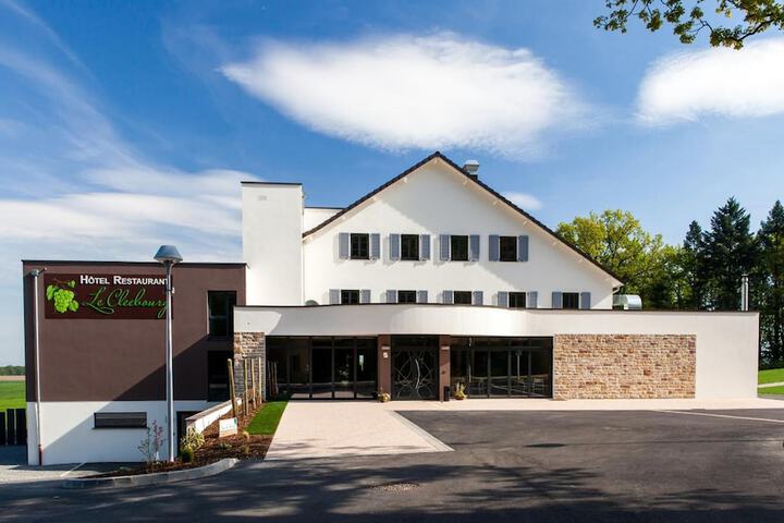 Hotel 36 of 38