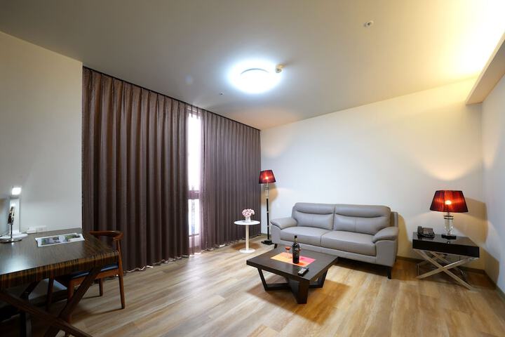Room 76 of 155