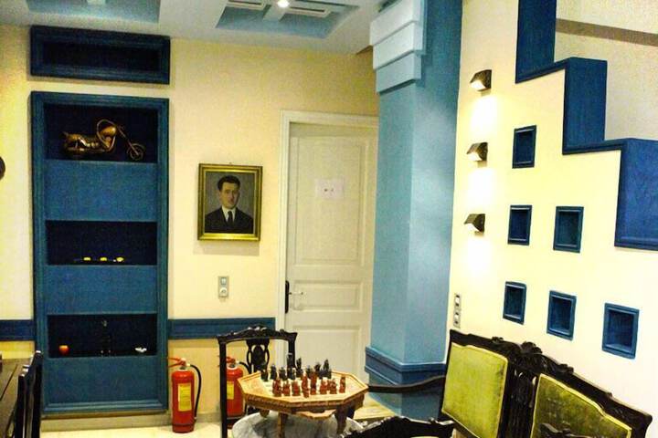 Guest Lobby
