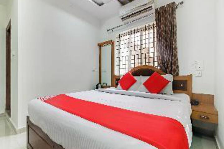 Room 14 of 22