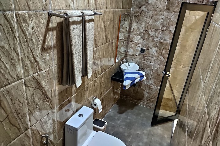 Room 20 of 43