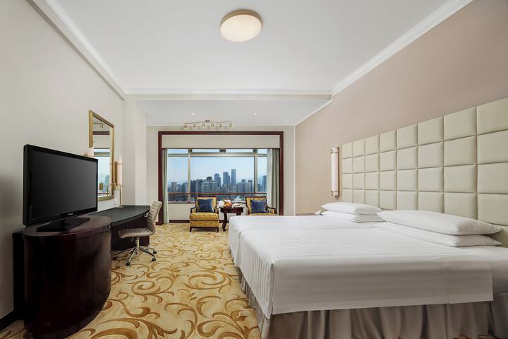 Room 21 of 69