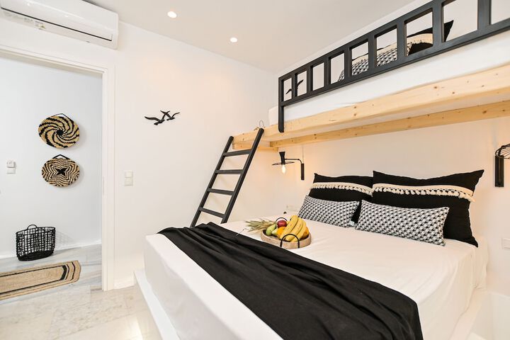 Room 62 of 209
