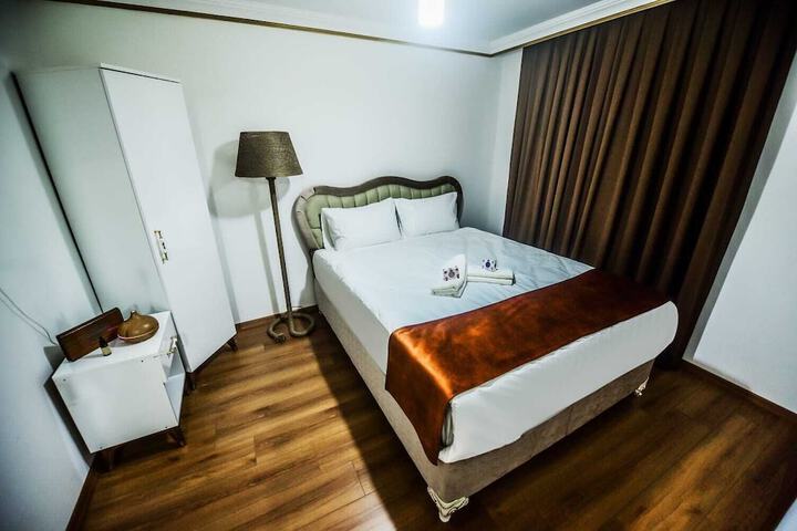 Room 18 of 70
