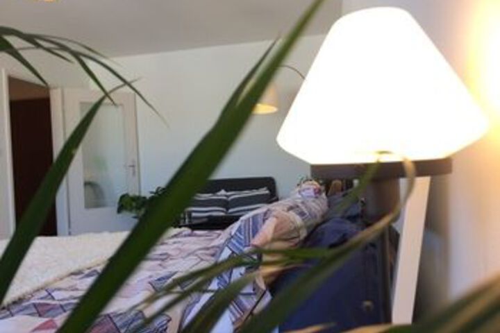 Room 76 of 100
