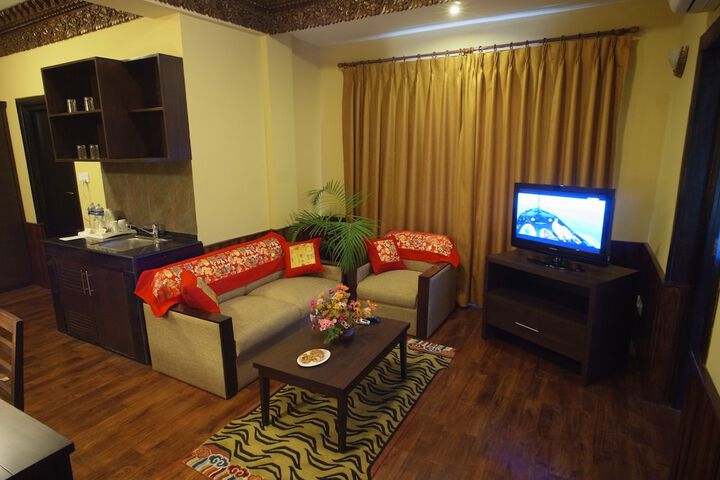Room 7 of 34