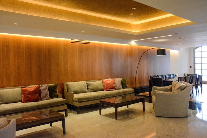 Hotel Interior 4 of 99