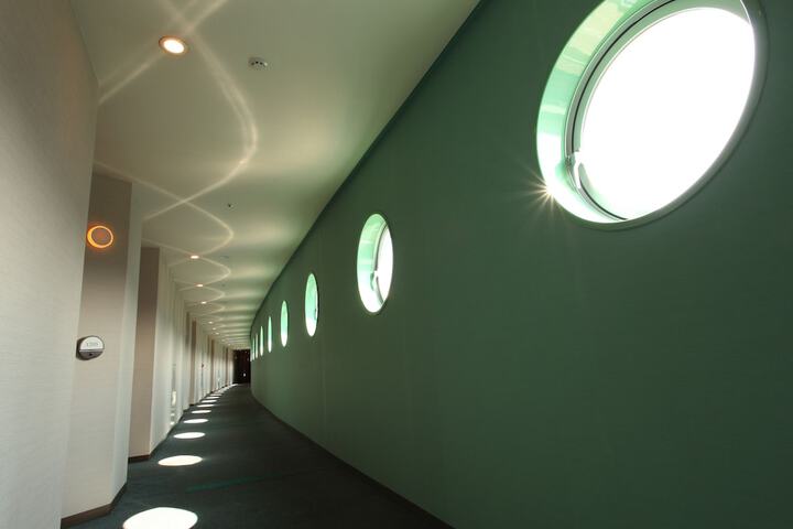 Ballroom/Hall 83 of 98