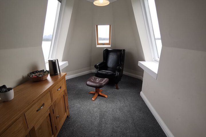 Room 5 of 51