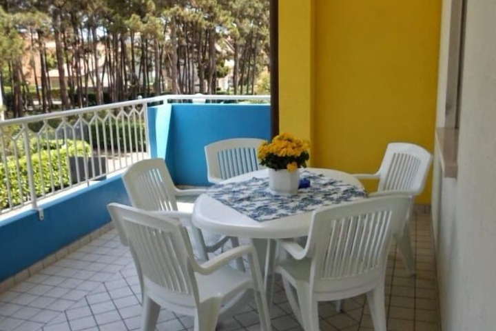 Terrace/Patio 7 of 17