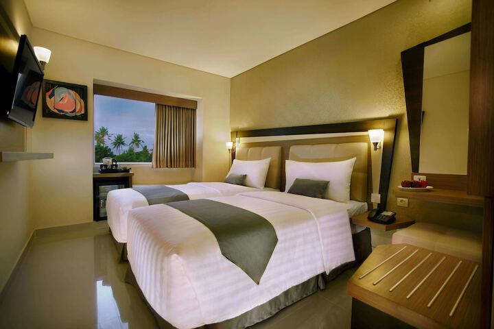 Room 3 of 25