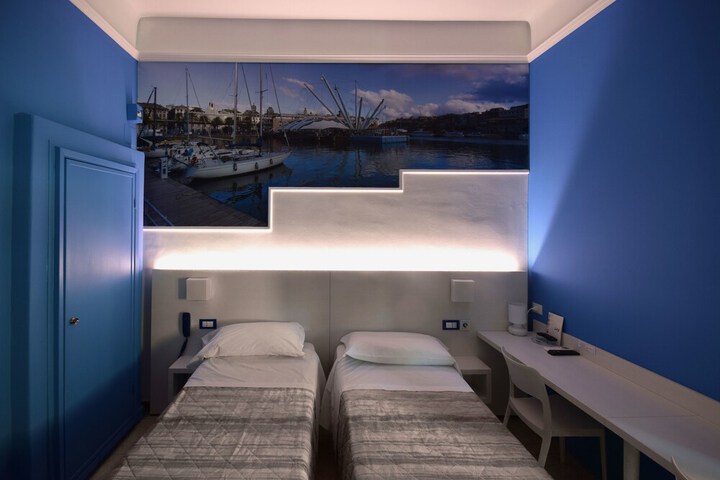 Room 17 of 51
