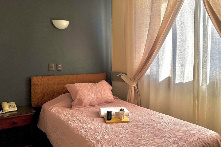 Room 11 of 30