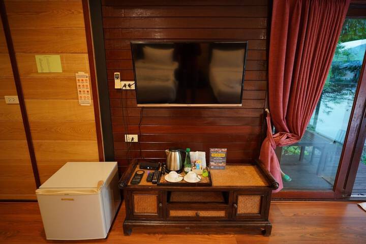 Room 17 of 105