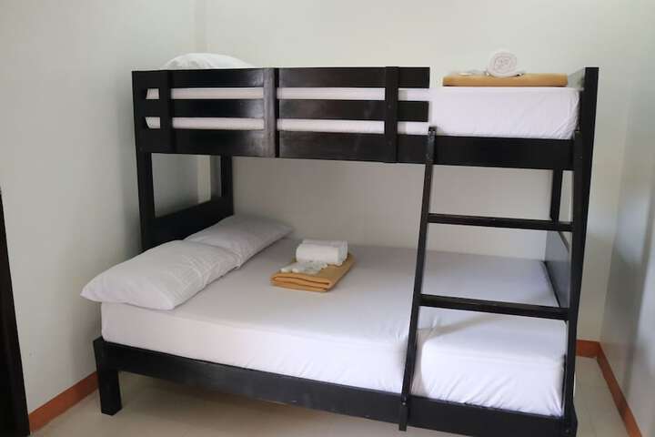 Room 18 of 49