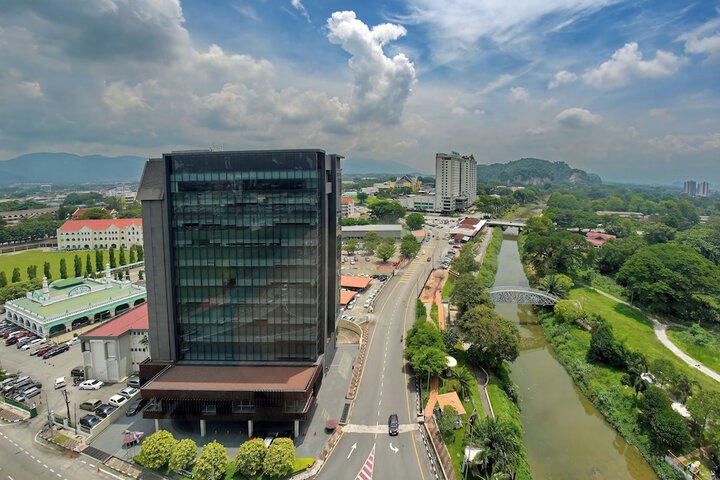 Hotel View 97 of 101