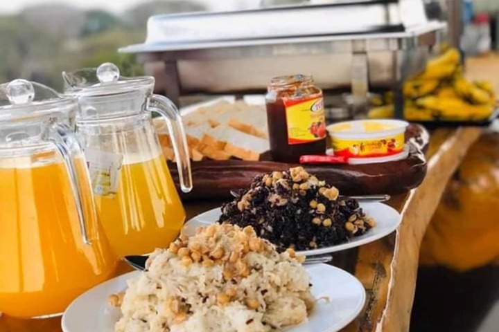 Breakfast/Coffee Service 7 of 12